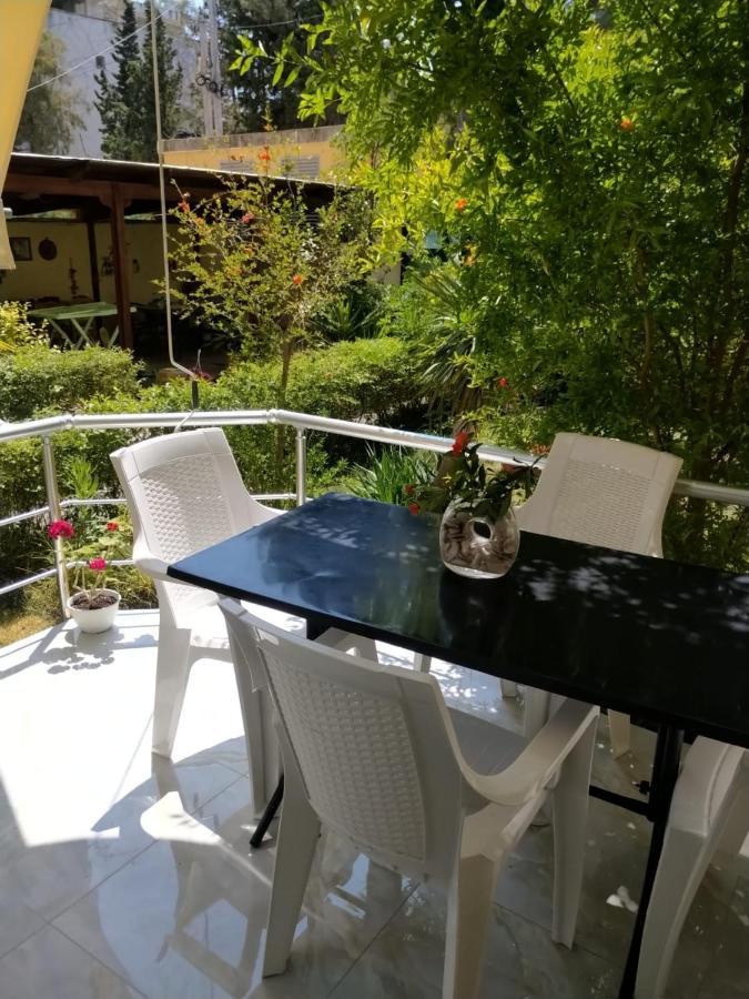 Leilighet With Enchanting Garden *